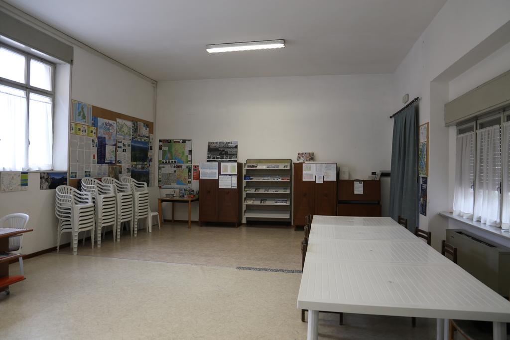 Ostello Della Gioventu Benacus Ρίβα ντελ Γκάρντα Εξωτερικό φωτογραφία